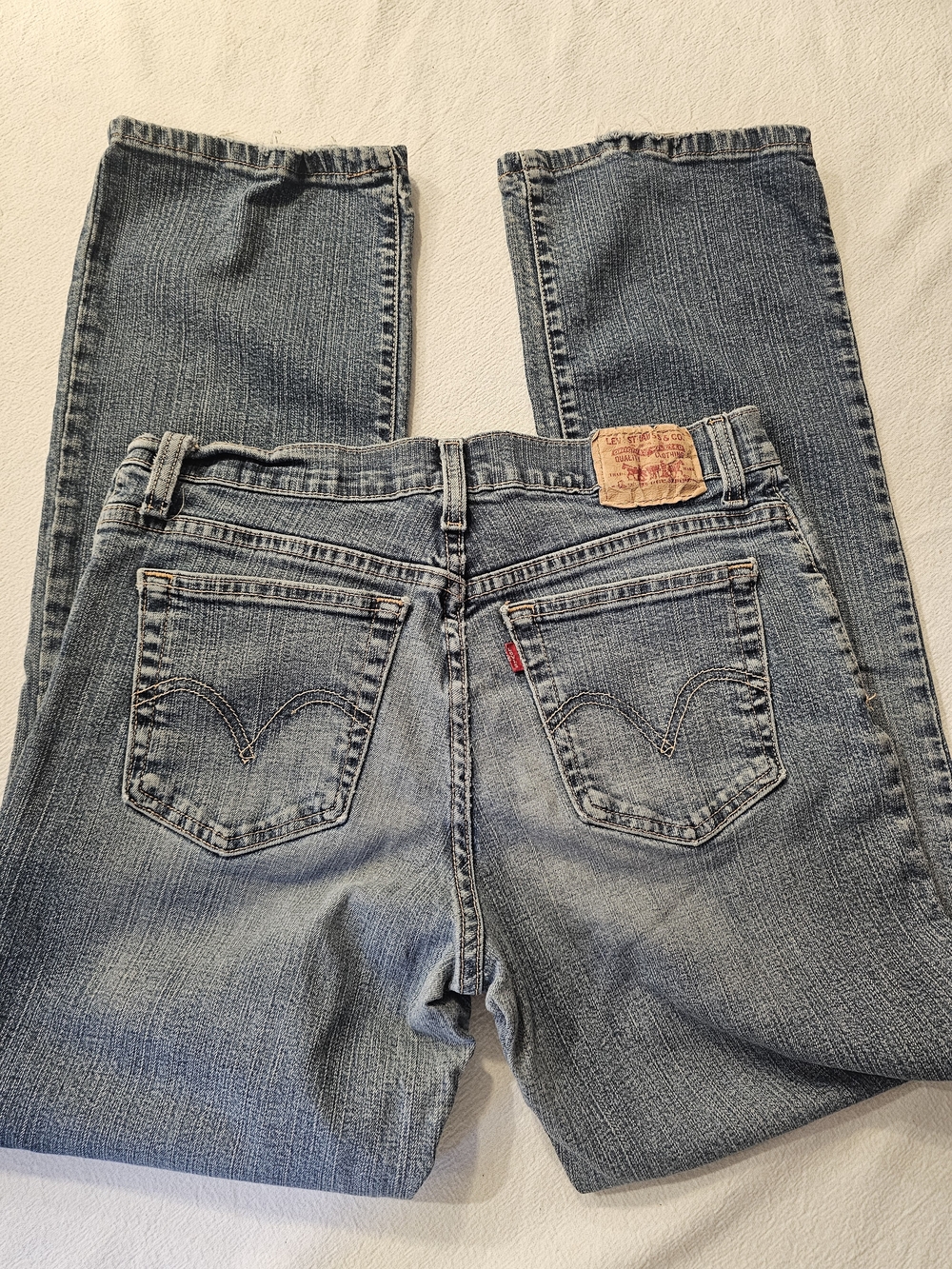 Vintage Levi's 550 Women's Relaxed Fit Tapered Jeans Distressed Blue Women 12 M - Picture 4 of 11